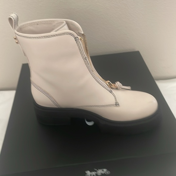 Liza Leather boots size 5 NEW - Picture 3 of 4